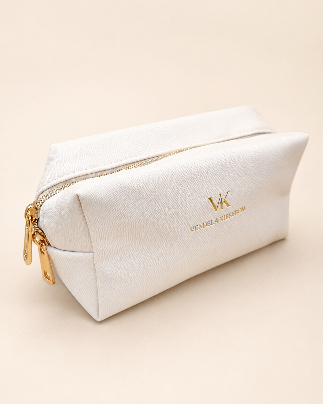 vendela kirsebom maekup bag pack shot